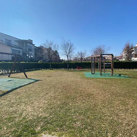Apartment With Garden And Grill - Green Sirmione